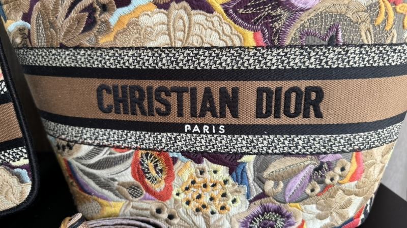 chr1st1an D10r shopping bags